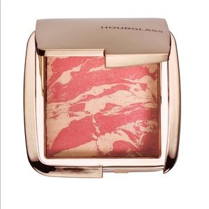 Hourglass Ambient Lighting Blush in Diffused Heat